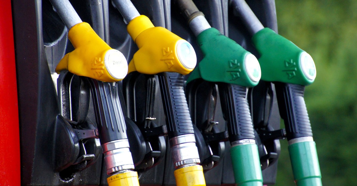 Waarom is de benzine nu zo duur geworden? Willem Wever Waarom is de benzine nu zo duur geworden? Willem Wever