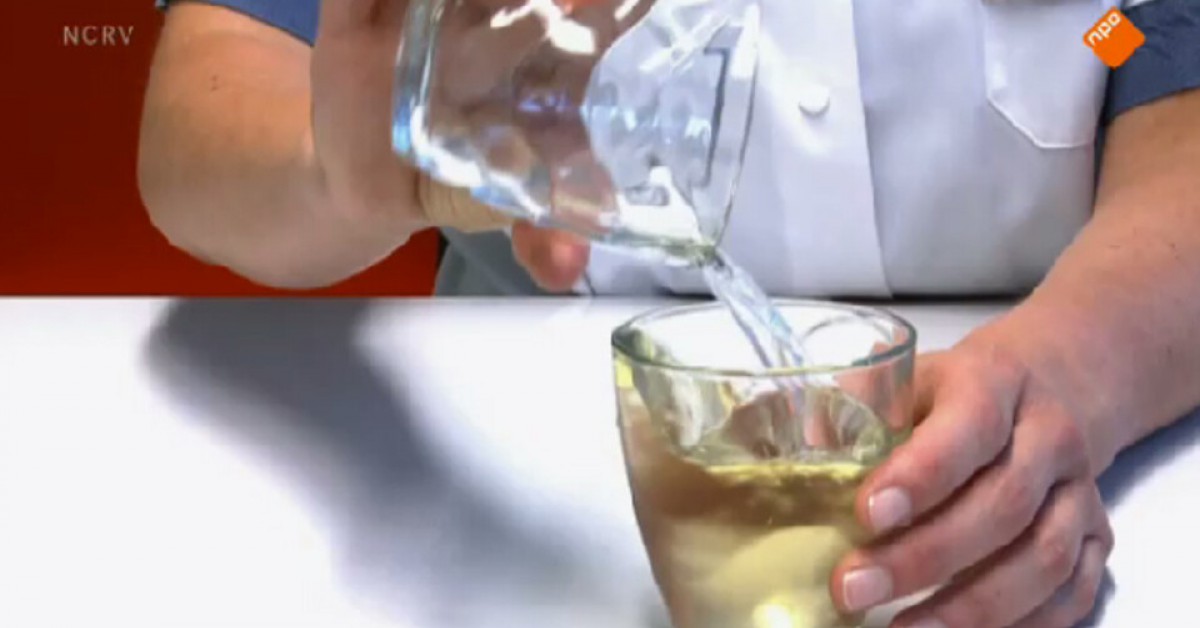 Hoeveel tijd zit er tussen het drinken van een glas water en het uitplassen ervan? Willem Wever